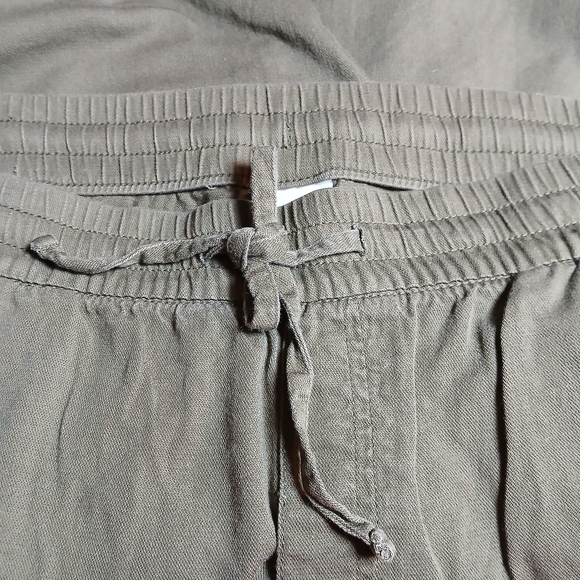 GAP Women's Olive Joggers Sz L - Picture 4 of 6